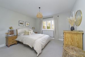 Photo 18- click for photo gallery